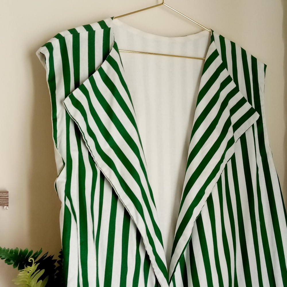 Spearmint Brigade! Long striped Vest!😍 🌿🍃